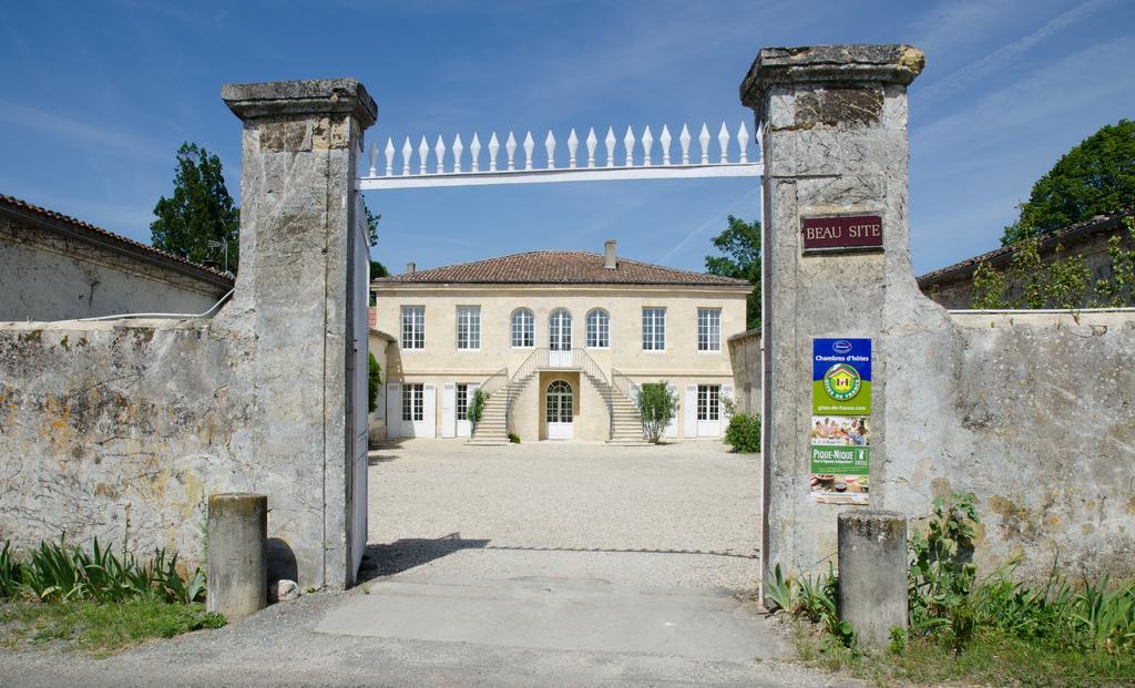 Chateau Beau-Site Panzió Portets Kültér fotó