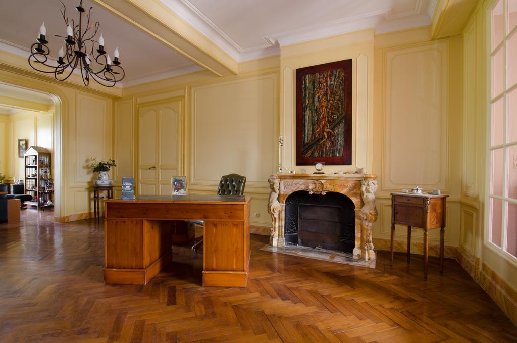Chateau Beau-Site Panzió Portets Kültér fotó